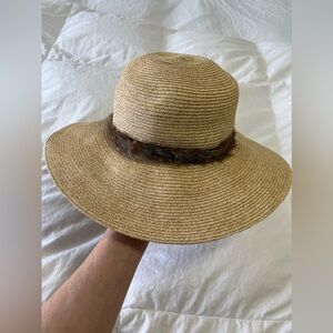 Hatch Straw Hat | One Size Women’s | Feather Band Detail | Floppy Beach Hat.